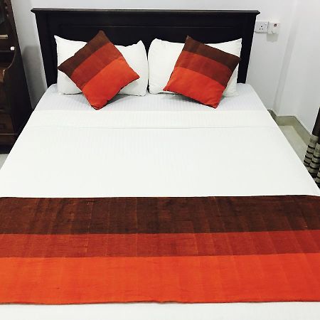 Sunhill Lake Tourist Rest أنرادابورام المظهر الخارجي الصورة