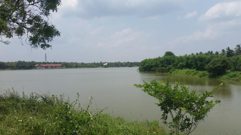 Sunhill Lake Tourist Rest أنرادابورام المظهر الخارجي الصورة