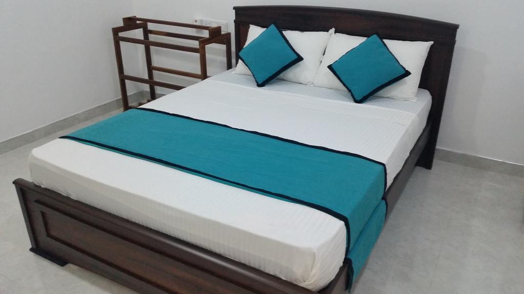 Sunhill Lake Tourist Rest أنرادابورام المظهر الخارجي الصورة