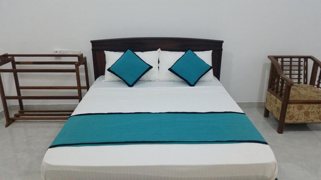 Sunhill Lake Tourist Rest أنرادابورام المظهر الخارجي الصورة