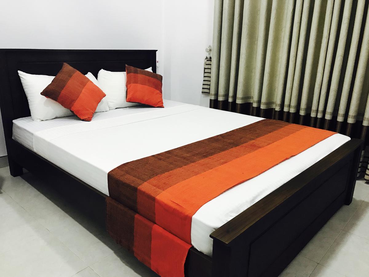 Sunhill Lake Tourist Rest أنرادابورام المظهر الخارجي الصورة
